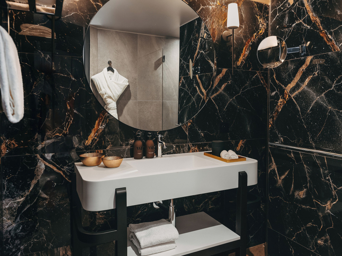 Bathroom 4, Hôtel Barnett Paris, Paris