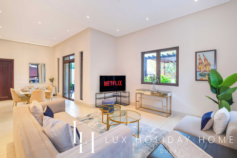 Living area 5, LUX The Burj Khalifa View Garden Suite, Dubai