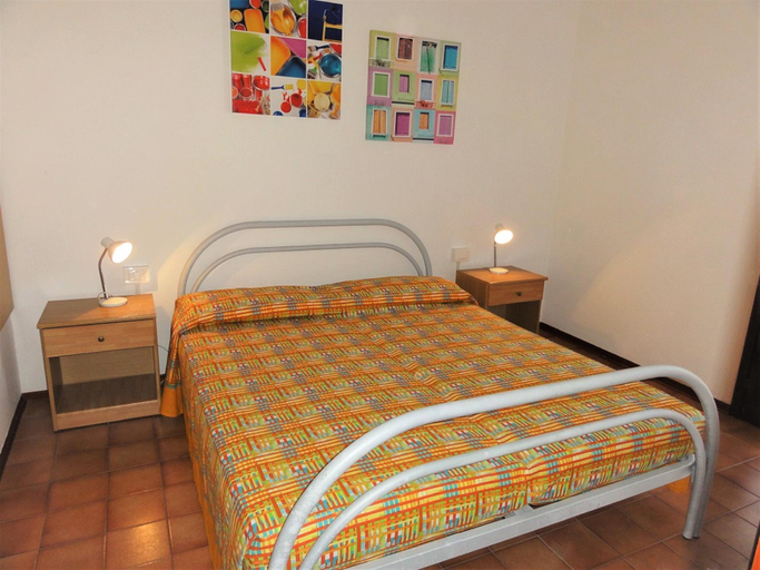 Bedroom 4, Townhouse With Private Garden, Venezia