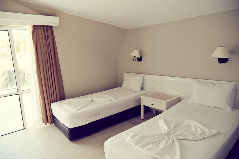 Bedroom 3, Two Seas Hotel, Marmaris