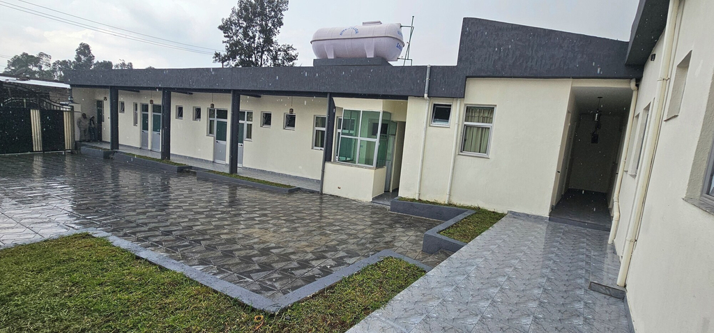 Exterior, Cozy villa, Addis Abeba