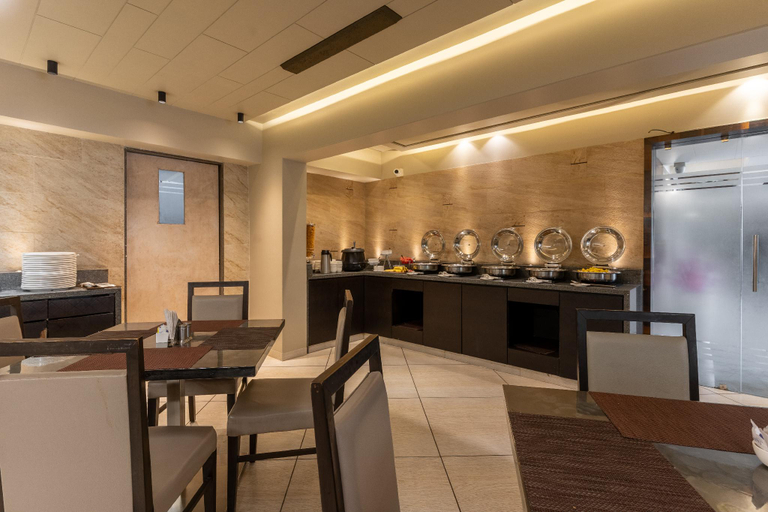 Food & Drinks 5, Hotel Summit, Ahmadabad