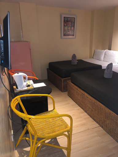 Room 5, Amadeus and Isabel Inn, El Nido