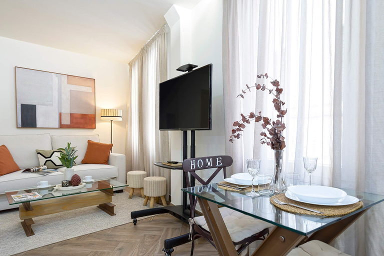 Others 5, Bright Apartment in Sevilla Center. Murillo VI, Sevilla