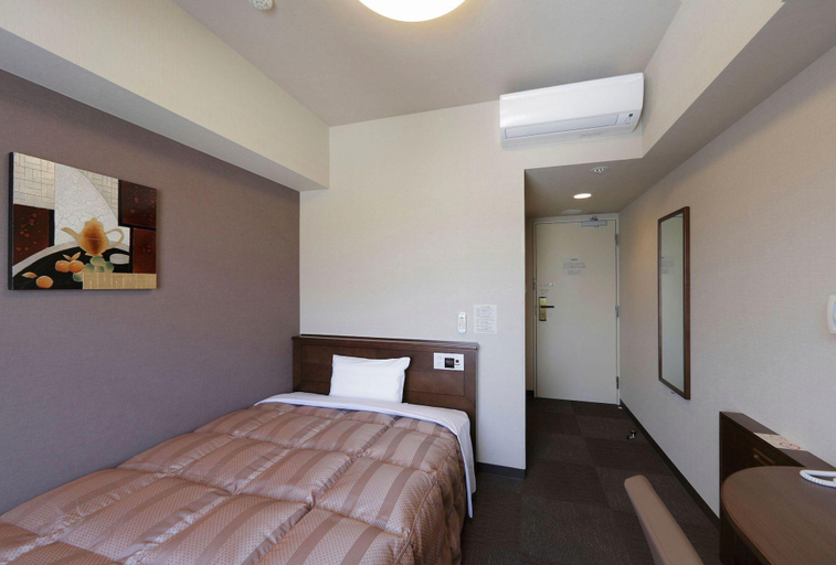 Bedroom 3, Hotel Route Inn Sendaiizumi Inter, Sendai