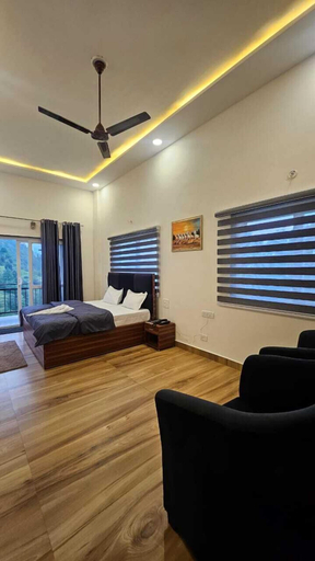 Room 2, Skyline Cafe And Stay Gagar, Nainital