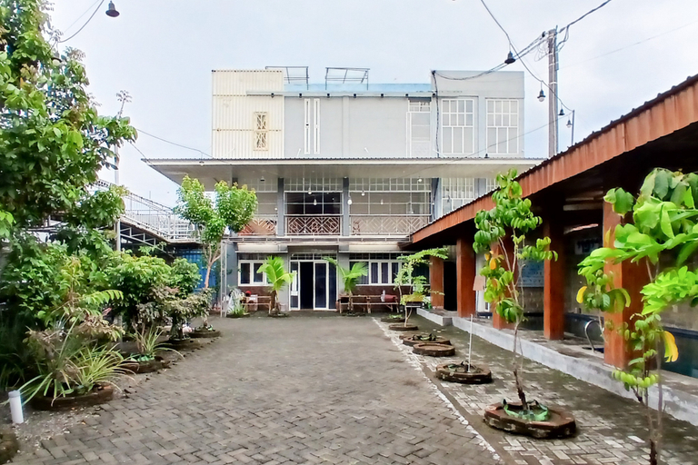 Others 2, RedDoorz near Stasiun Nganjuk, Nganjuk