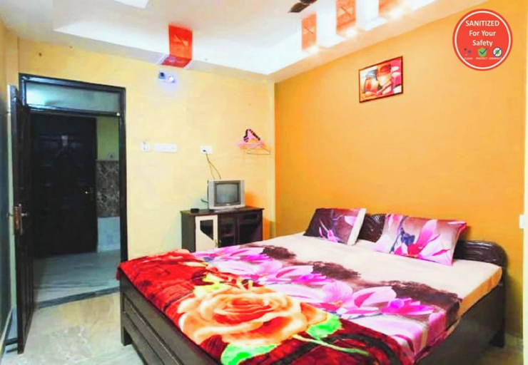 Room 3, Hotel Pratik R Digha, Purba Medinipur
