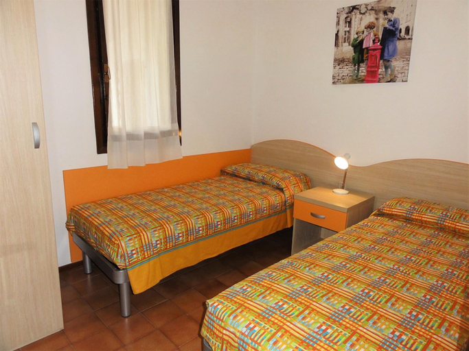 Bedroom 4, Terraced house with garden, Venezia