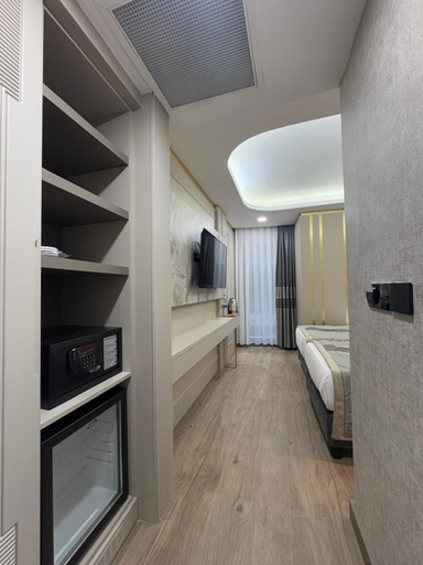 Room 2, Elysia Hotel, Fatih