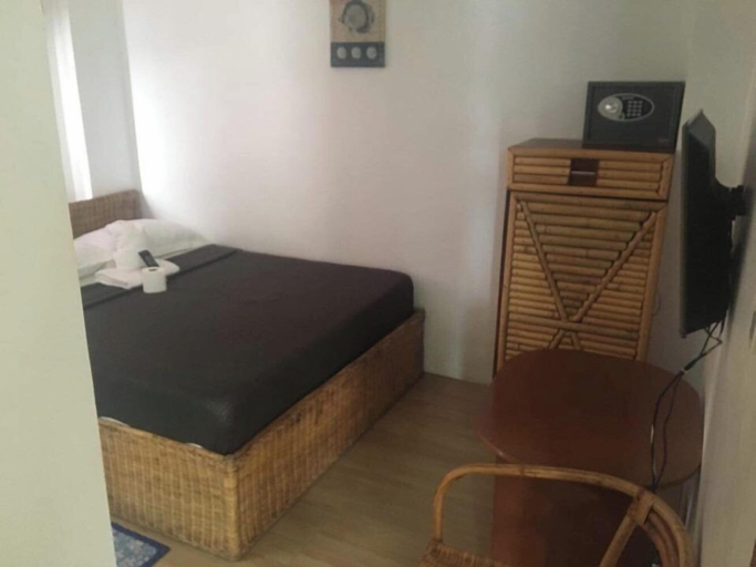 Room 4, Amadeus and Isabel Inn, El Nido
