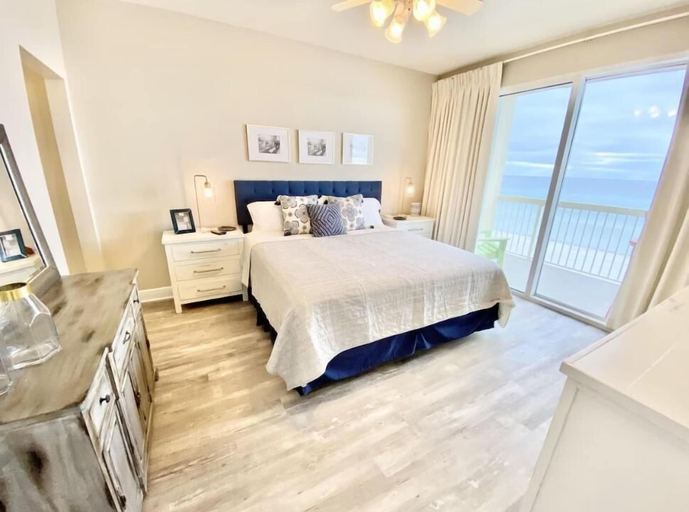Room 5, Celadon 405, Bay