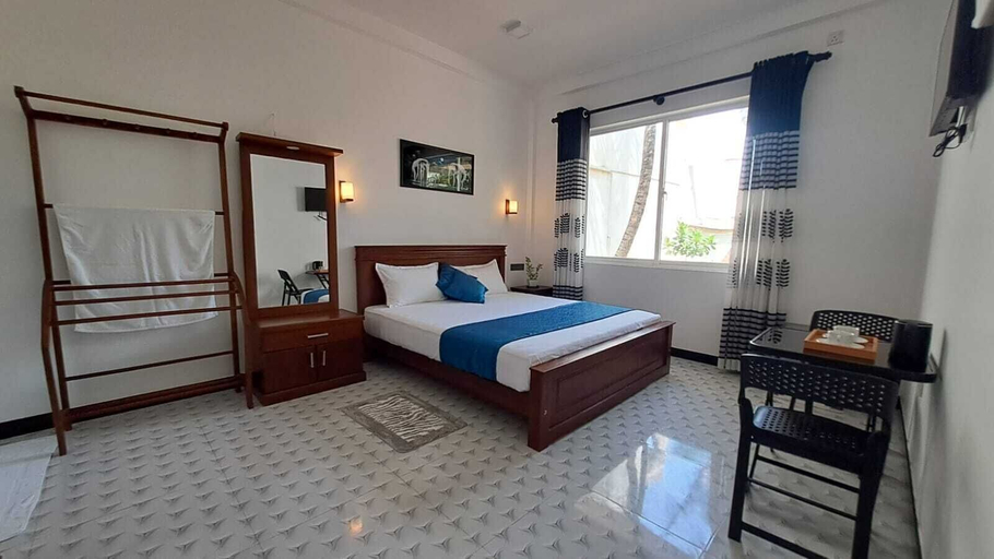 Room 5, Mario Ocean View, Wattala