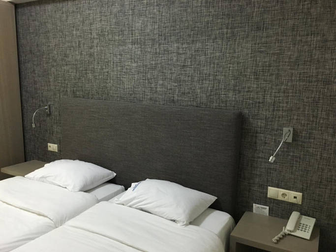 Bedroom 2, Mandrino Hotel, Central Macedonia