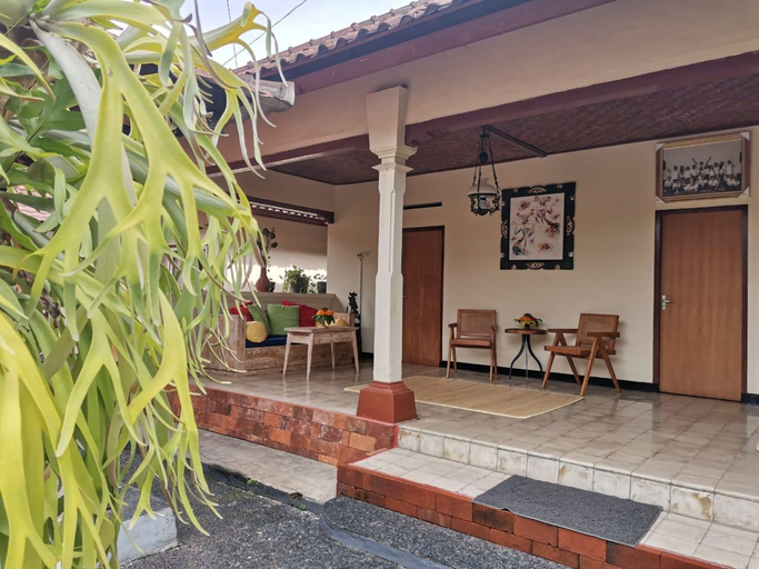 Exterior & Views 4, BAKUNGAN diJero Homestay, Badung