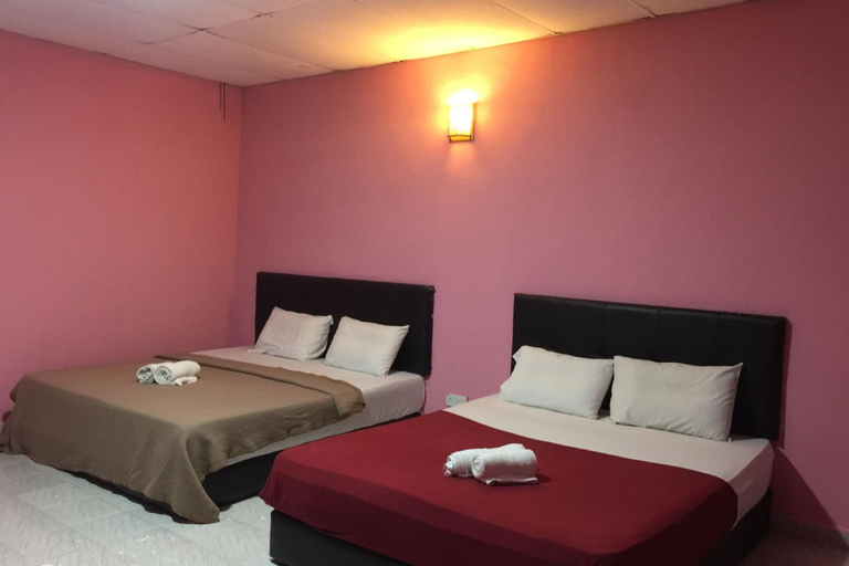 Bedroom 2, Coop Hotel Kangar, Perlis