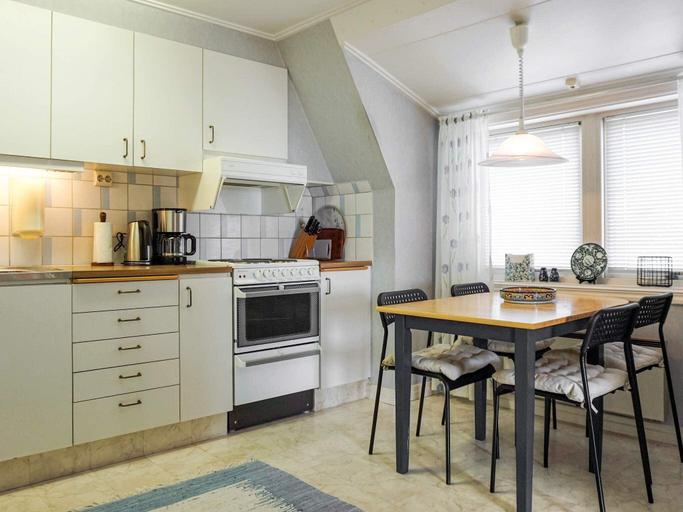 5, Family-Friendly Apartment by the Sea, Lysekil