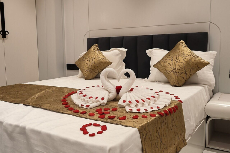 Bedroom 2, Hotel Parth, Faizabad