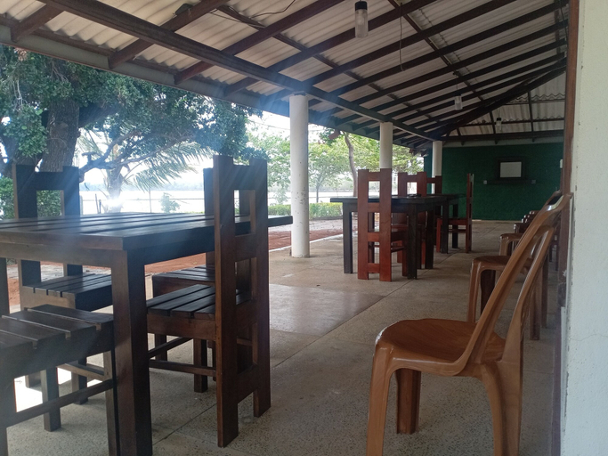 Restaurant 5, Yala Treetop Lake, Thissamaharama