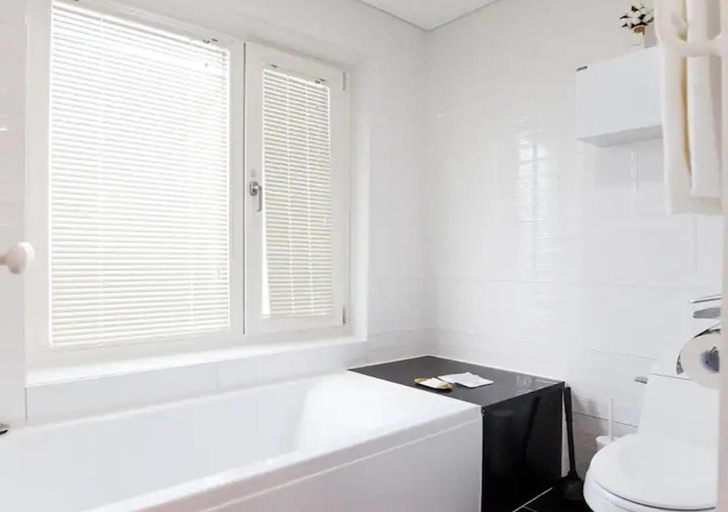 Bathroom 3, HANI Haus-Looney House -Full Sea view with luxury, Jeju