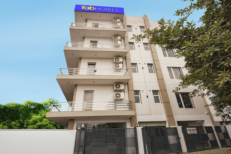 Exterior, FabHotel Black Pepper, Faridabad
