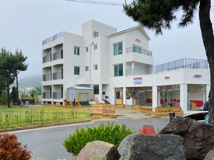 Others 3, Yangyang Happy House Pension, Yangyang