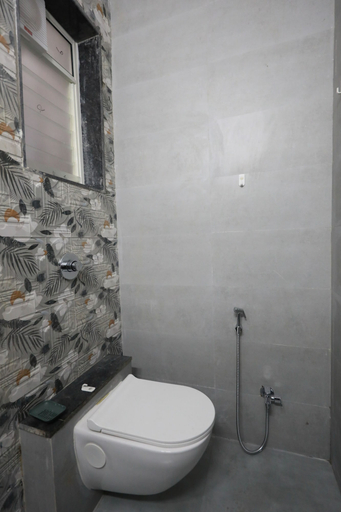 Bathroom 5, Azura Vista by Alt Acco, Pune