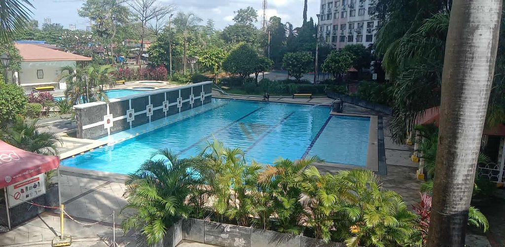 Swimming pool, Charming 2BR Condo in Cambridge with WIFI, Smart TV, Cainta
