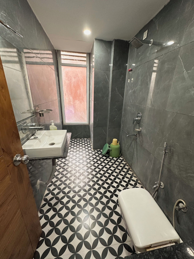 Bathroom 5, Hotel Classic Inn, Indore
