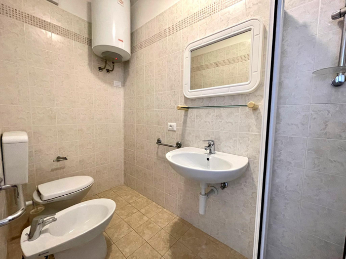 Bathroom, Apartment With Sea View For 5 People by Beahost Rentals, Venezia