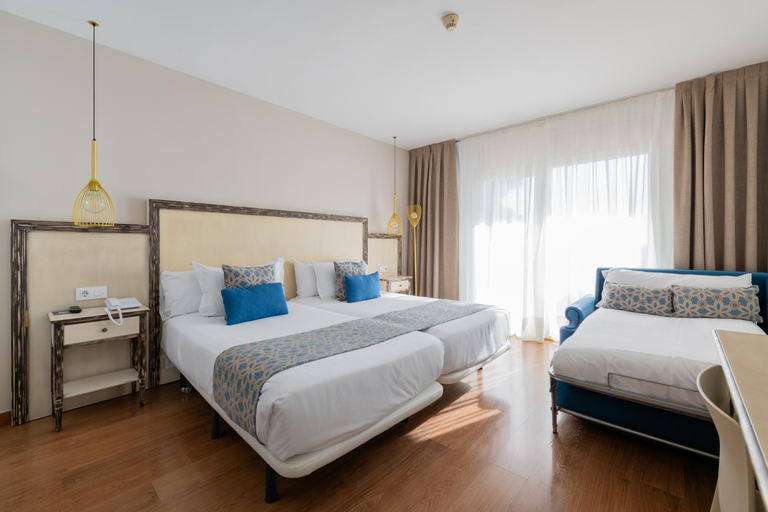 Bedroom 3, Park Hotel San Jorge, Girona
