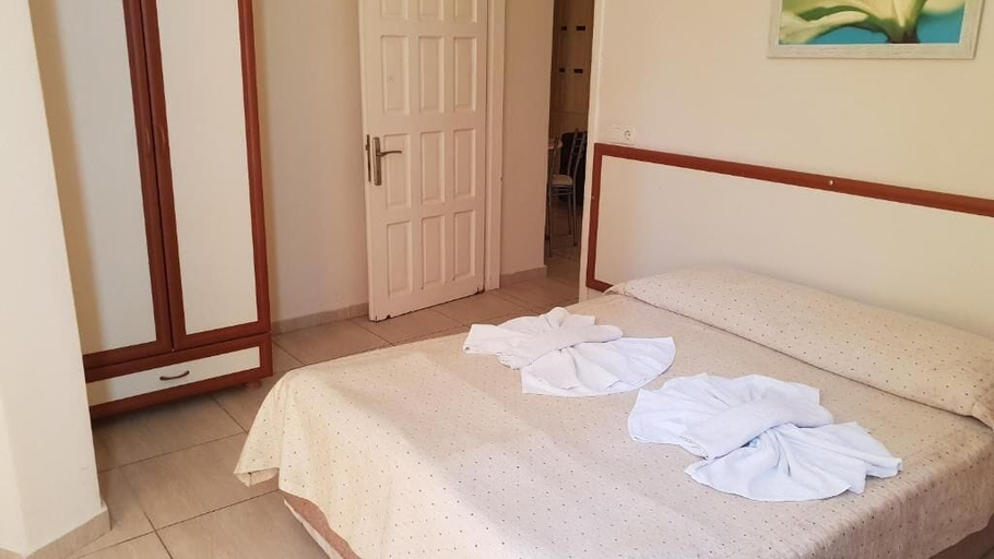 Bedroom 5, ISABELLA APART HOTEL, Alanya