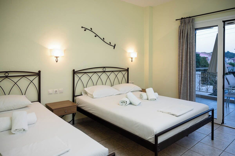 Bedroom 5, Konstantinos Hotel & Apartments 2, Ionian Islands