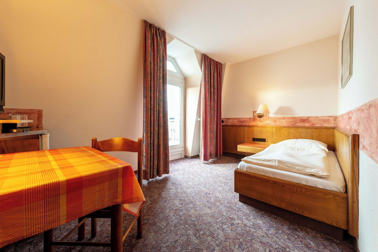 Bedroom 3, enjoyHotel garni Korntal Stuttgart, Ludwigsburg