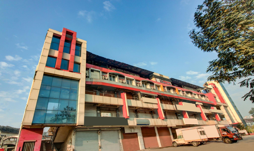 Exterior & Views, Hotel Shree Daan, Valsad