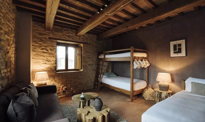 Room 3, Borgo Castello Panicaglia, Perugia