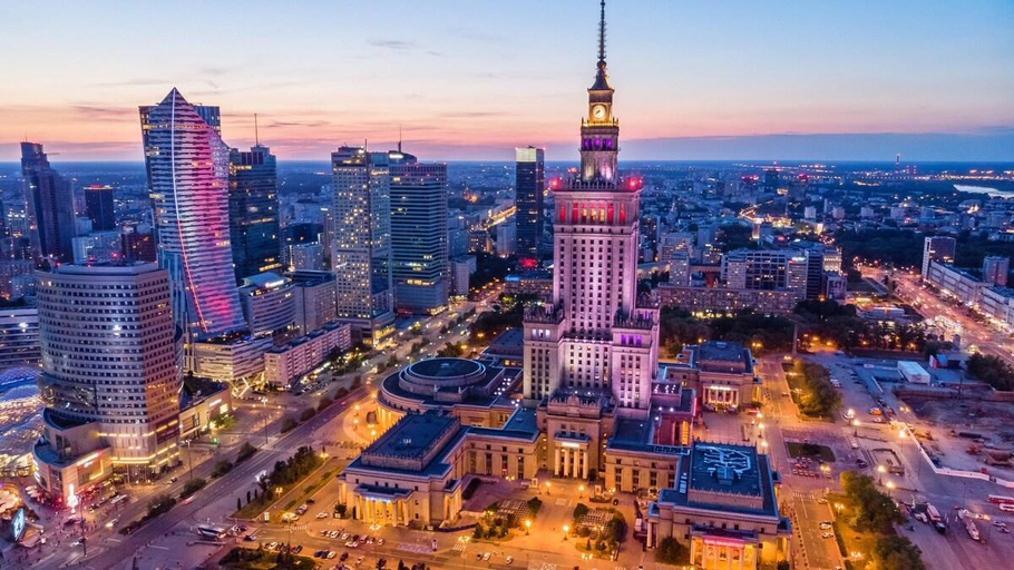 Others 5, Lumina apart with 2 terraces and parking, Warsaw