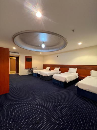 Room 4, Al Farabi Hotel, Makkah