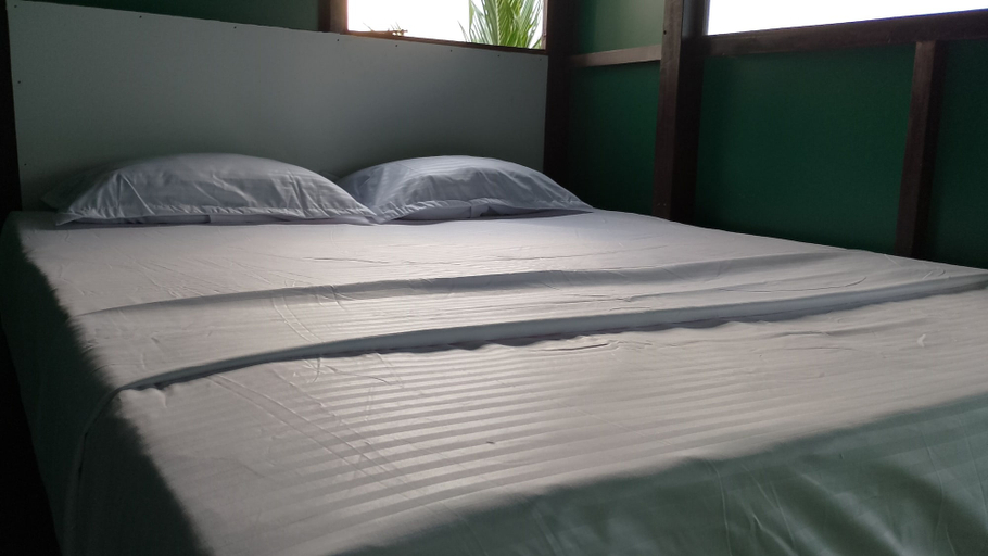 Room 4, Yala Treetop Lake, Thissamaharama