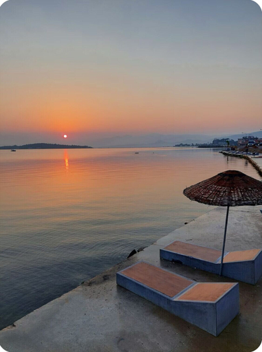Exterior 4, Loris Rooms, Urla