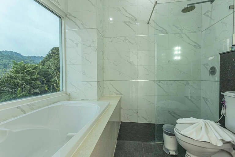 Bathroom 4, BestViewInPhuket 2 Living Rooms 4 BR C80, Pulau Phuket