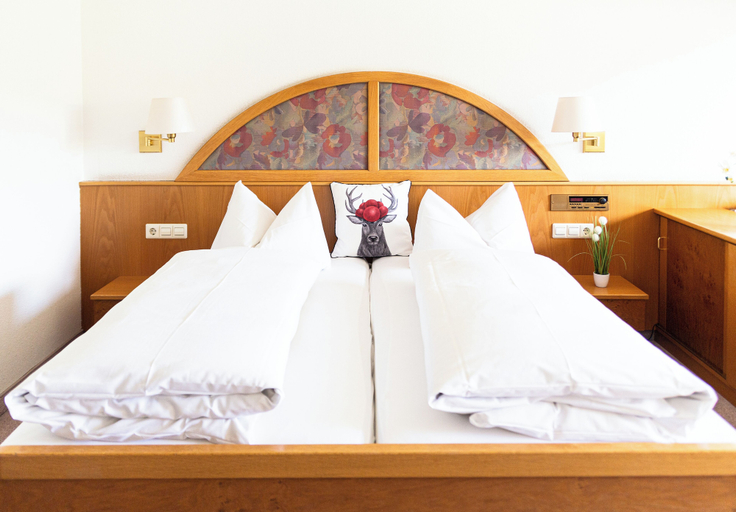 Bedroom 2, Hotel Schauinsland, Ortenaukreis