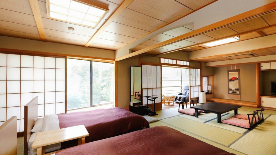 Bedroom 4, Sounkyo Kanko Hotel, Kamikawa