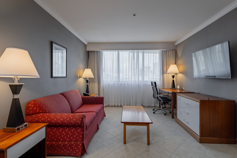 Crowne Plaza Panama by IHG Room Type - SUITE KING BED ONE BEDROOM 