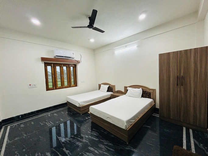 Room 2, Regency Villa, Gaya