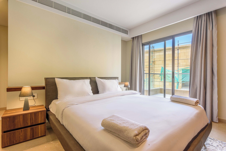 Room 2, Solidere Lavish Apartments in Downtown Beirut, Beirut