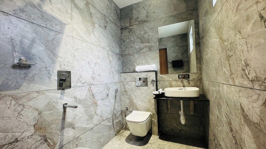 Bathroom 5, Vaigai Residency, Salem