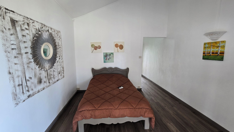Room 2, Beau Soleil Apartments, Flacq