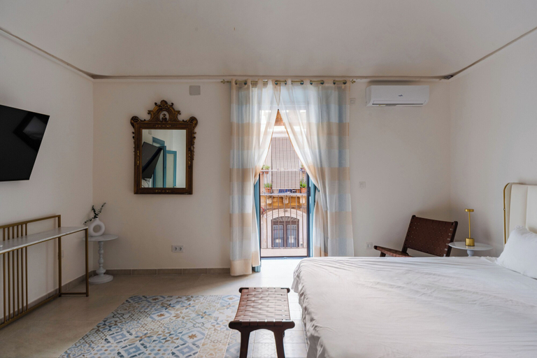 Exterior, Dolce Vita by Wonderful Italy, Catania