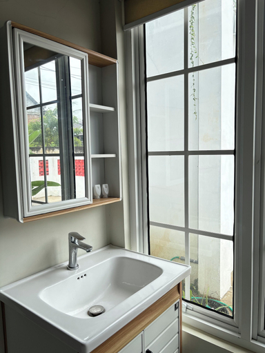 Bathroom 2, Hotel O Blower Residence Syariah, Banda Aceh